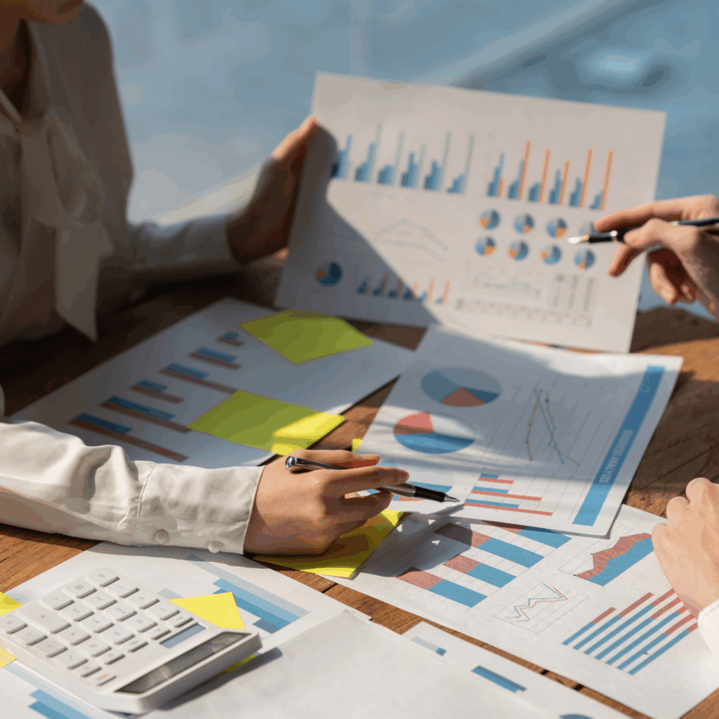 black retro emblem tree & root logo (3)